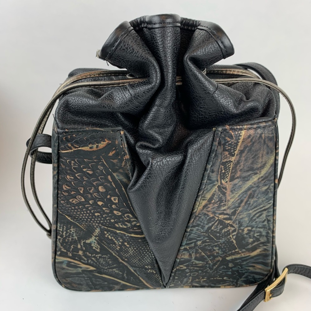 La Bon Bag Pierre Mishael Crossbody Purse Bag